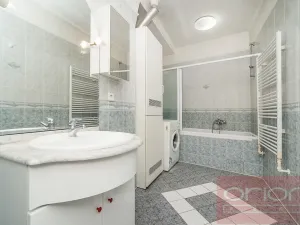 Pronájem bytu 2+kk, Praha - Vinohrady, Italská, 87 m2