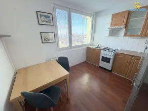 Pronájem bytu 2+kk, Praha - Záběhlice, Jabloňová, 36 m2