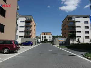 Pronájem bytu 2+kk, Hradec Králové - Nový Hradec Králové, Antonína Petrofa, 54 m2