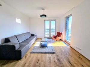 Pronájem bytu 3+kk, Praha, U Dívčích hradů, 123 m2