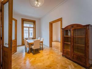 Pronájem bytu 5+1, Praha - Vinohrady, Ibsenova, 173 m2