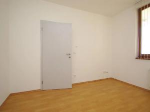 Pronájem kanceláře, Praha - Smíchov, Štefánikova, 63 m2