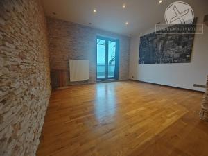 Pronájem bytu 1+kk, Praha - Podolí, Podolská, 36 m2
