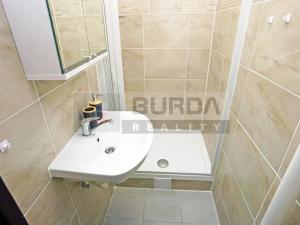 Pronájem bytu 1+kk, Neratovice, 28 m2
