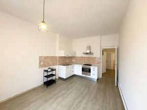 Pronájem bytu 3+1, Praha - Strašnice, Nad vodovodem, 105 m2