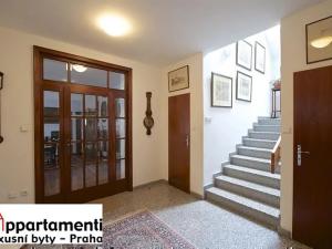 Pronájem rodinného domu, Praha - Kunratice, Ke hrádku, 417 m2