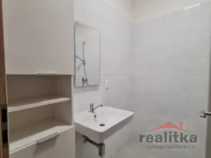 Pronájem bytu 2+kk, Opava - Předměstí, Husova, 47 m2