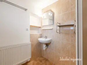 Pronájem bytu 2+kk, Praha - Sedlec, V rokli, 46 m2