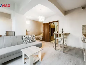 Prodej bytu 1+kk, Praha - Holešovice, Jankovcova, 33 m2