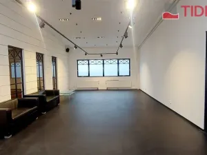 Pronájem kanceláře, Modletice, 200 m2