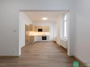 Pronájem bytu 2+1, Teplice, 28. října, 50 m2