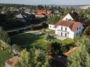 Prodej rodinného domu, Dolní Břežany, U Lesa, 150 m2