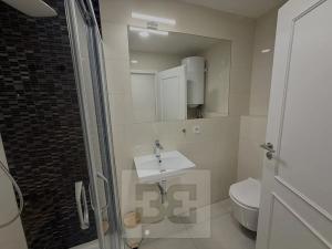 Pronájem bytu 2+kk, Praha - Vinohrady, Varšavská, 48 m2