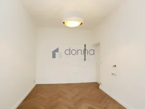 Pronájem bytu 3+kk, Praha, Sokolovská, 95 m2