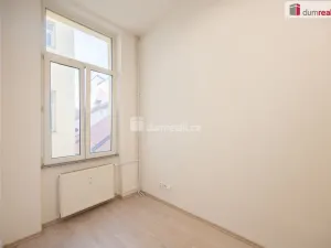 Pronájem kanceláře, České Budějovice - České Budějovice 1, Karla IV., 10 m2