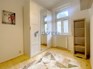 Pronájem bytu 1+1, Praha, Záběhlická, 25 m2