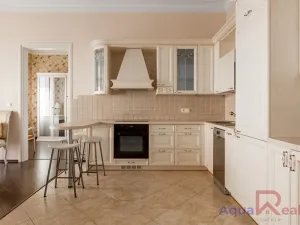 Pronájem bytu 4+kk, Karlovy Vary, Zeyerova, 124 m2