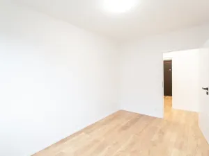 Prodej bytu 2+kk, Praha - Kobylisy, Slancova, 45 m2