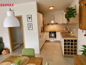 Pronájem rodinného domu, Mukařov - Srbín, Na Kopci, 103 m2