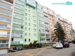 Prodej bytu 1+kk, Praha, 27 m2