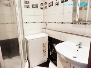 Prodej bytu 1+kk, Praha, 27 m2