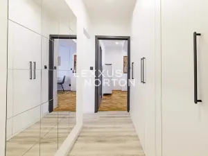 Pronájem bytu 2+1, Praha - Hloubětín, Sadská, 49 m2