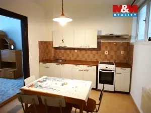 Pronájem bytu 2+1, Jindřichův Hradec - Jindřichův Hradec I, Panská, 80 m2