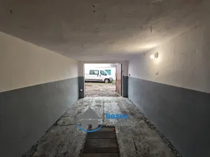 Pronájem garáže, Skuteč, 17 m2