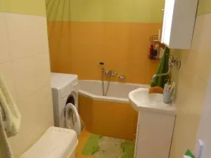 Pronájem bytu 2+kk, Praha - Strašnice, Věšínova, 70 m2