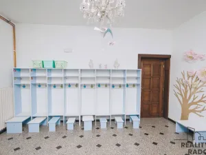 Pronájem obchodního prostoru, Praha - Smíchov, U Okrouhlíku, 120 m2