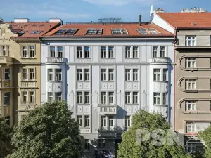 Pronájem bytu 3+kk, Praha - Vinohrady, Laubova, 109 m2