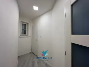 Prodej bytu 1+1, Teplice, 14. října, 41 m2