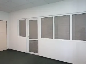 Pronájem kanceláře, Hradec Králové, Bieblova, 35 m2