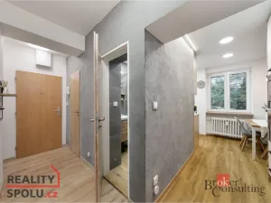 Prodej bytu 2+1, Praha - Troja, Na Šutce, 56 m2