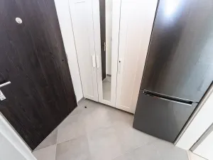 Pronájem bytu 1+kk, Praha - Záběhlice, Klapálkova, 32 m2