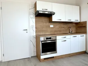 Pronájem bytu 2+kk, Znojmo, MUDr. Jana Janského, 40 m2