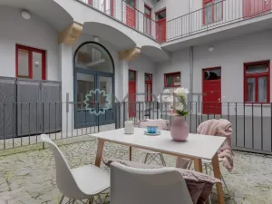 Pronájem bytu 2+kk, Praha - Karlín, Prvního pluku, 55 m2