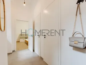 Pronájem bytu 2+kk, Praha - Karlín, Prvního pluku, 55 m2