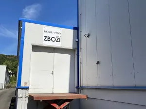 Pronájem skladu, Loděnice, Hořelická, 1300 m2