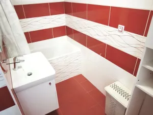 Pronájem bytu 2+1, Náměšť nad Oslavou, 55 m2