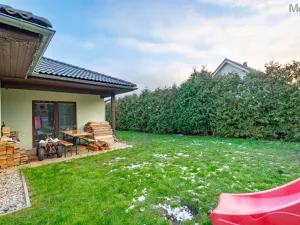 Prodej rodinného domu, Přestanov, 834 m2