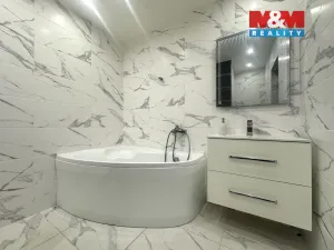 Prodej bytu 3+1, Chomutov, Písečná, 64 m2