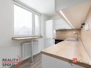 Prodej bytu 3+1, Orlová - Lutyně, Masarykova třída, 54 m2