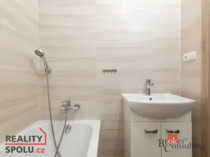 Prodej bytu 3+1, Orlová - Lutyně, Masarykova třída, 54 m2