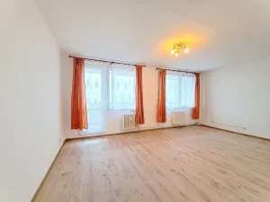 Pronájem bytu 1+kk, Kladno - Kročehlavy, Švédská, 40 m2