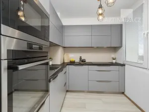 Prodej bytu 3+1, Poděbrady - Poděbrady II, Dr. Horákové, 83 m2