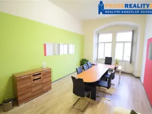 Pronájem kanceláře, Beroun, Husovo nám., 27 m2