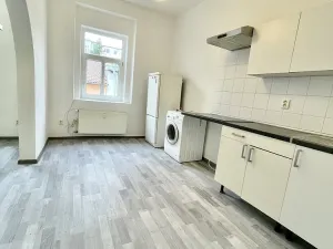 Pronájem bytu 1+1, Teplice, Jankovcova, 28 m2