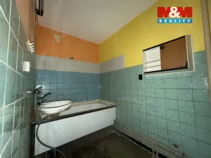 Prodej bytu 3+1, Chomutov, Kundratická, 70 m2