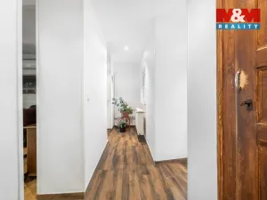 Prodej rodinného domu, Velvary, Pražská, 218 m2